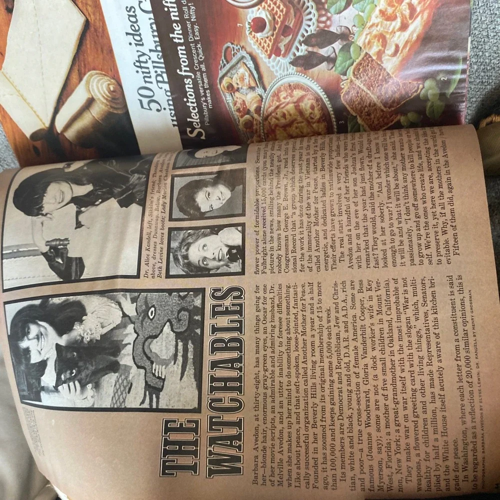 Vintage McCall's Magazine November 1968 Robert Kennedy Thirteen Days 60s Ads